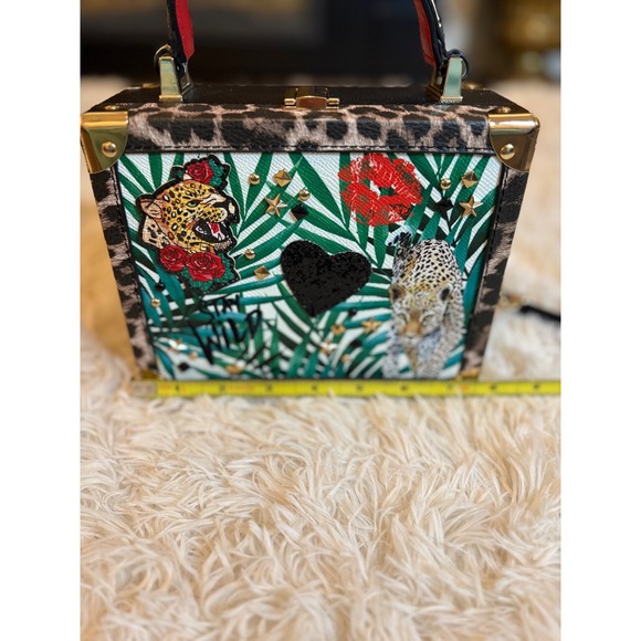 HOT ALDO‎ Wild Jungle Print Box Bag Leopard Lips Heart Crossbody Chain Handbag - Picture 8 of 10